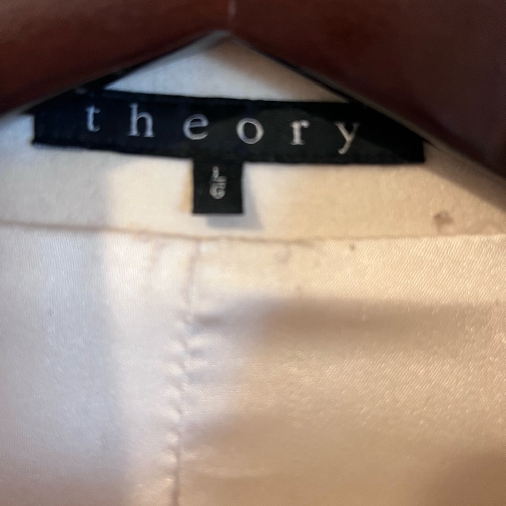 Theory Cream Trench Coat - Picture 10 of 13